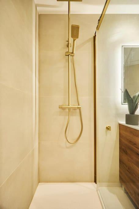 Gran Via Style Apartment Madrid Exterior photo