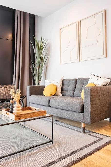 Gran Via Style Apartment Madrid Exterior photo